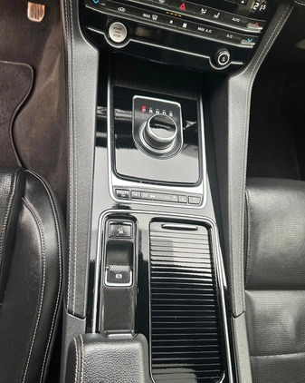 Jaguar F-Pace cena 133999 przebieg: 106220, rok produkcji 2019 z Trzcińsko-Zdrój małe 781